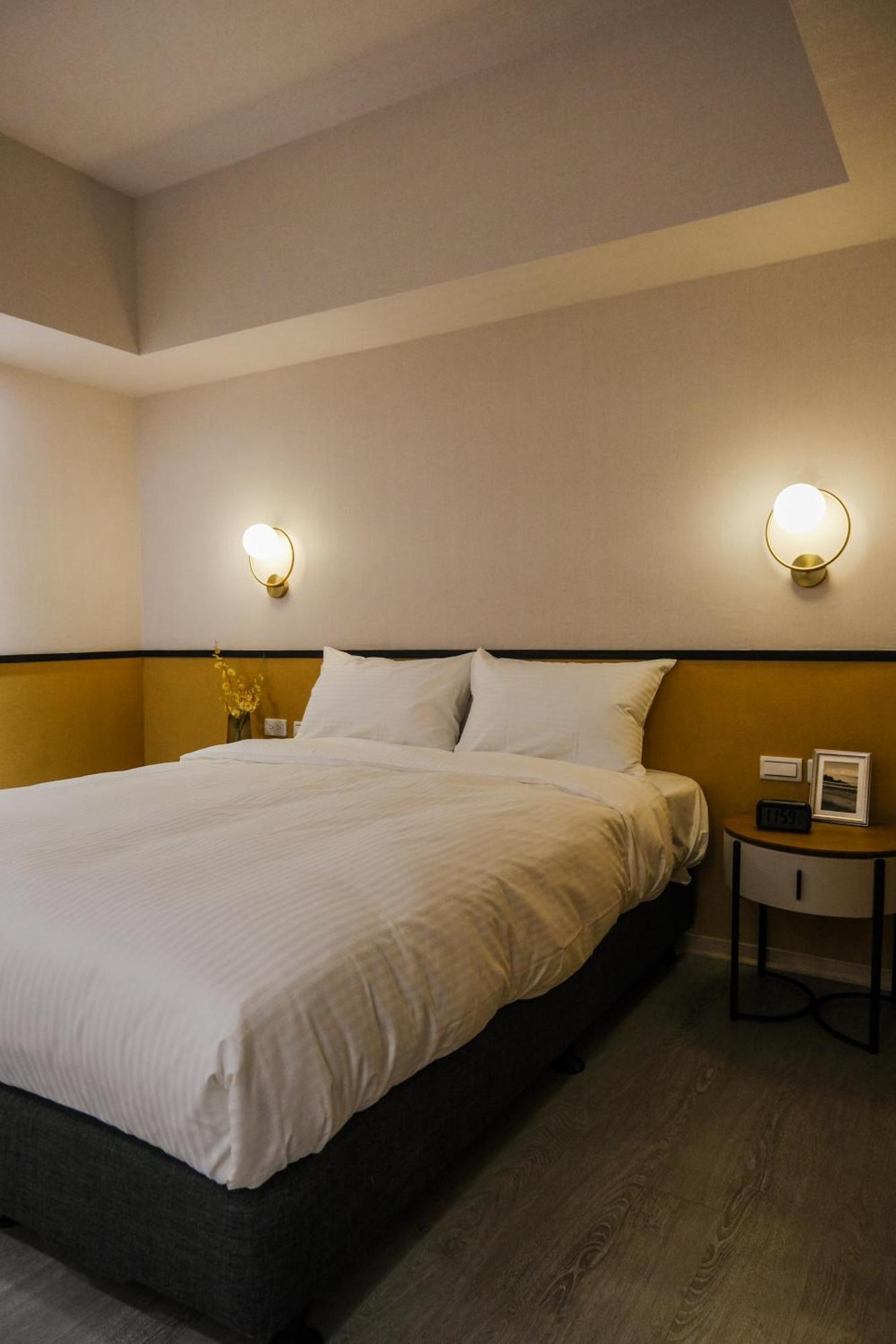 Giant Rich Hotel Тайбэй Экстерьер фото
